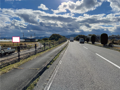 草津市北山田町 湖岸道路