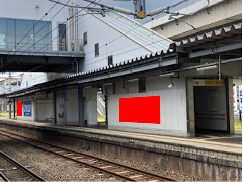 JR九州 黒崎駅 広告パネル